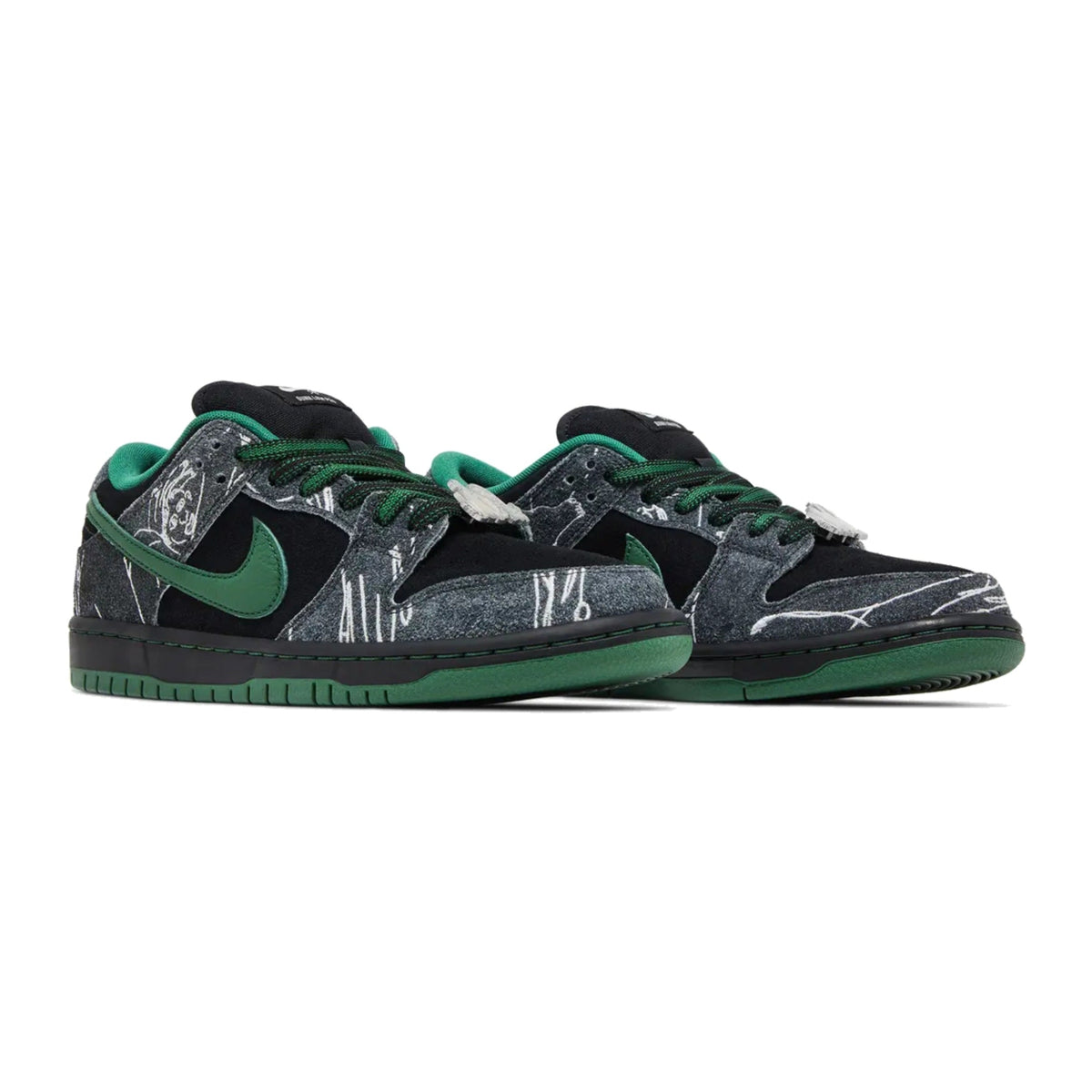 Nike SB Dunk Low Pro There Skateboards