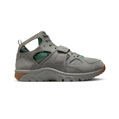 Corteiz x Nike Huarache gully grey