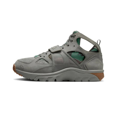 Corteiz x Nike Huarache gully grey