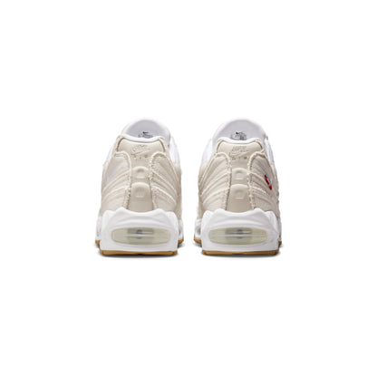 Levi's x Nike Air Max 95 OG Light Orewood Brown