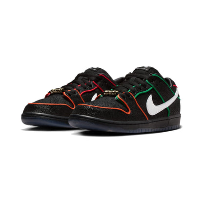 Nike SB Dunk Low Bronx Girls Skate