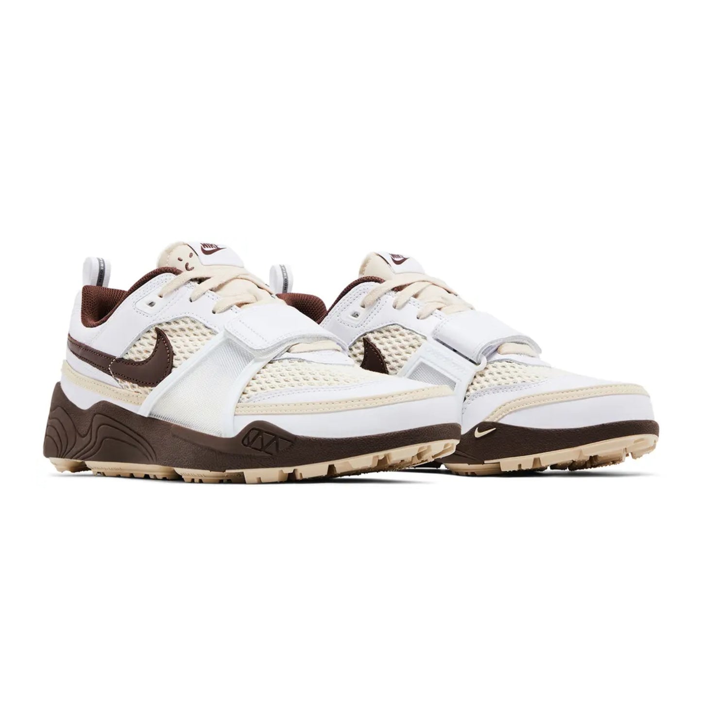 Travis Scott x Nike Zoom Field Jaxx "Light Chocolate"