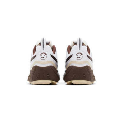 Travis Scott x Nike Zoom Field Jaxx "Light Chocolate"