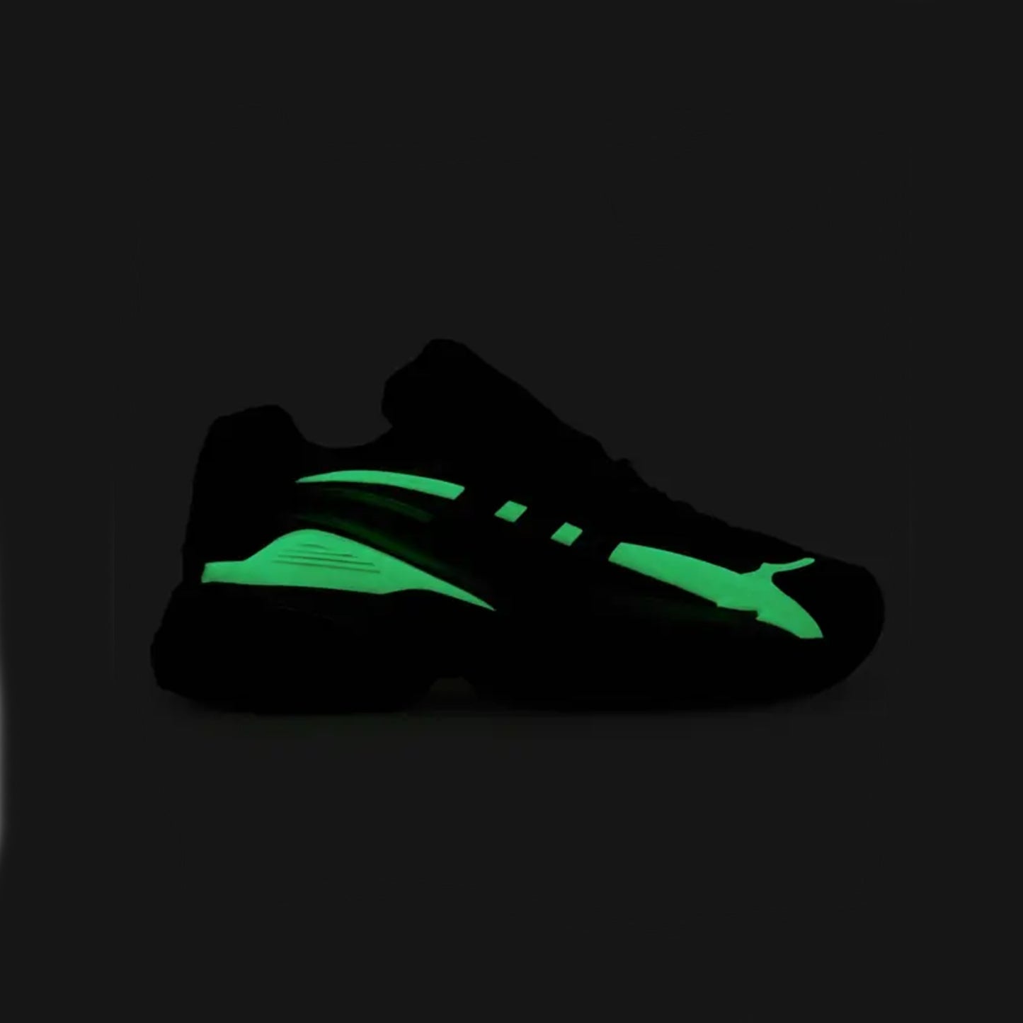 Pharrell x adidas Jellyfish « Triple Black »